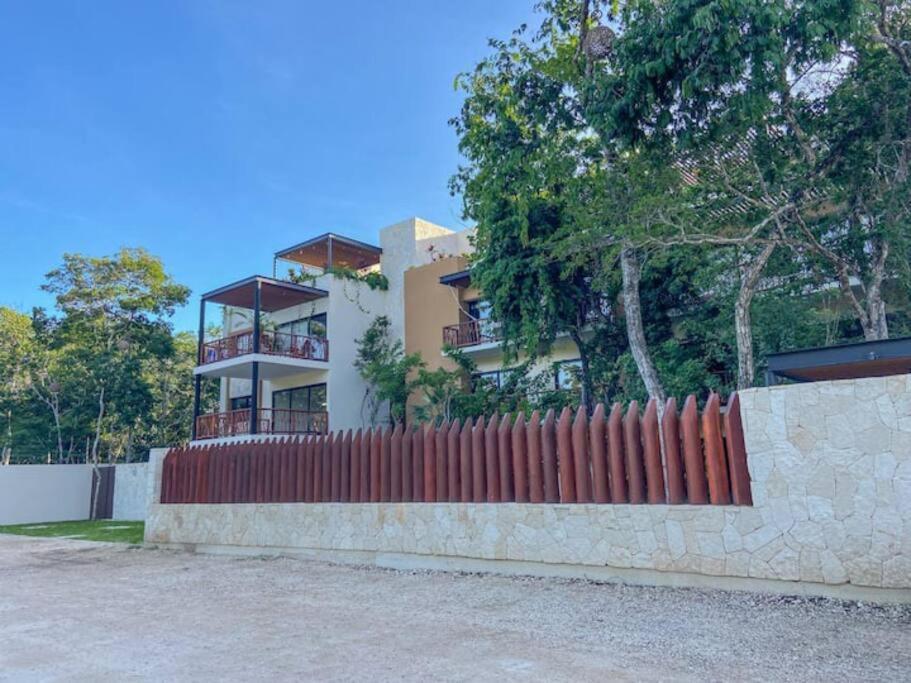 Loft increíble king size Alberca infinita,Gym en medio de la selva Tulum Exterior foto